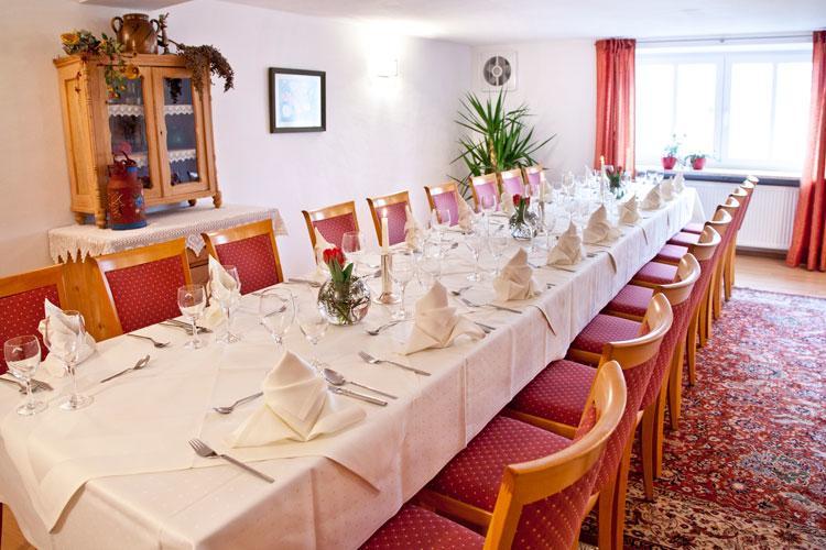 Hotel Wirtshaus Am Schloss Aicha vorm Wald 외부 사진