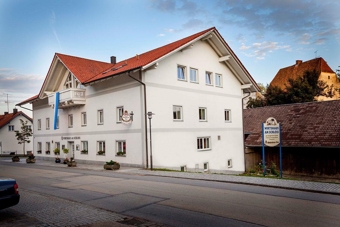 Hotel Wirtshaus Am Schloss Aicha vorm Wald 외부 사진