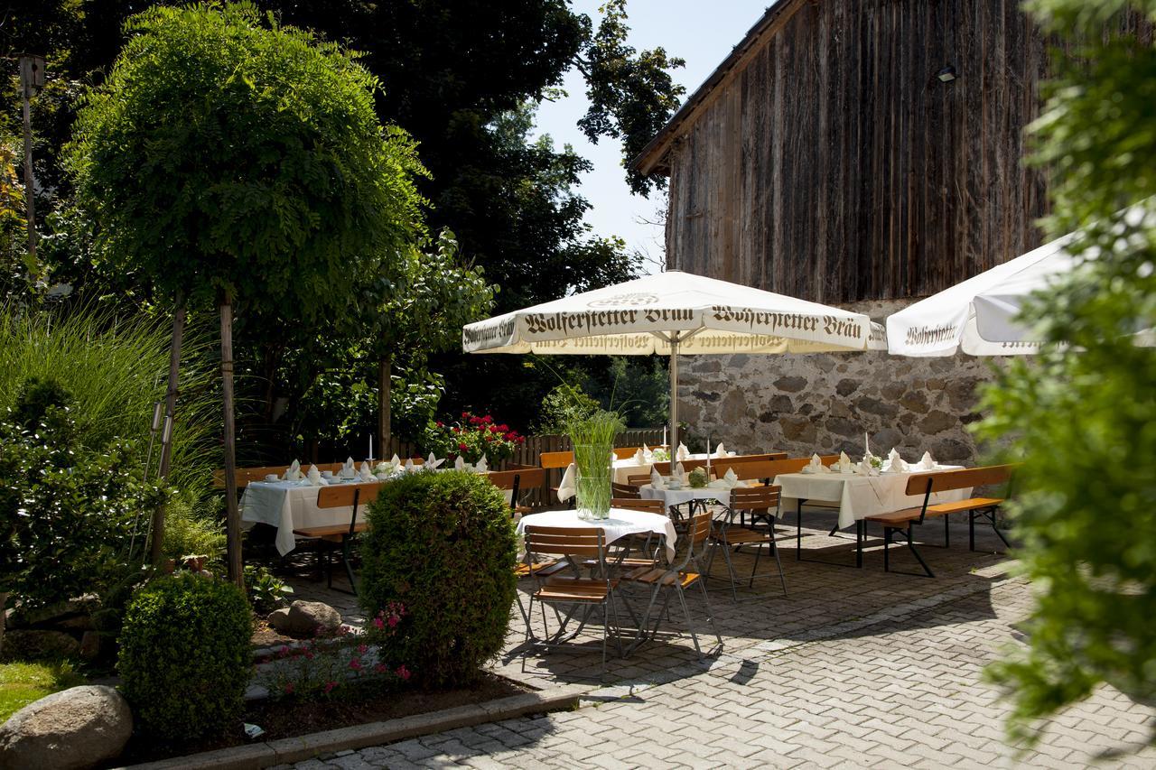 Hotel Wirtshaus Am Schloss Aicha vorm Wald 외부 사진
